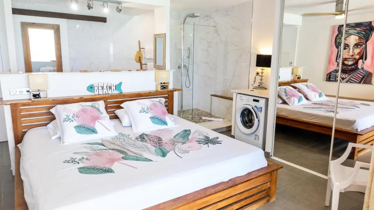 Residence Bleu Marine - Honeymoon Apartments Grand Case