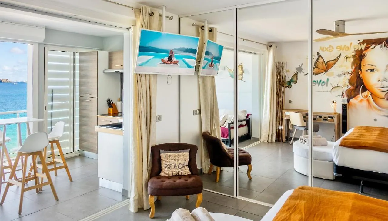 Residence Bleu Marine - Honeymoon Apartments Grand Case