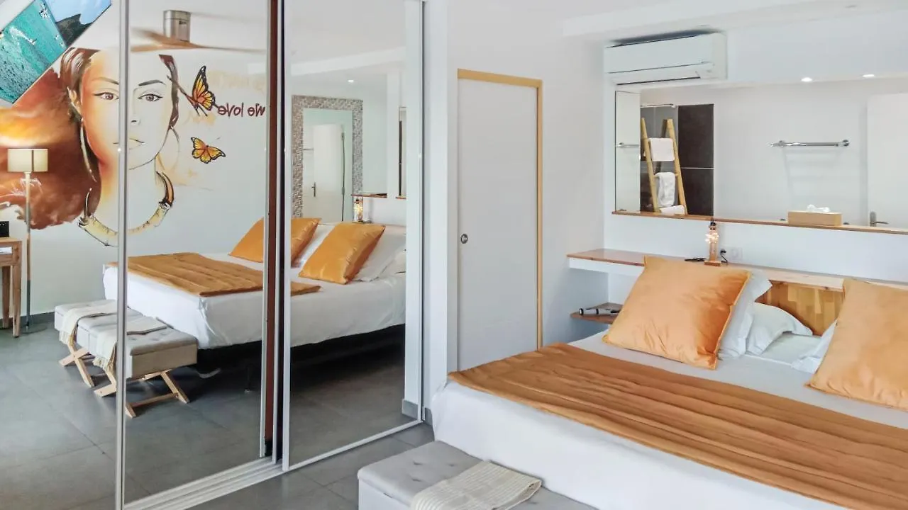 Residence Bleu Marine - Honeymoon Apartments Grand Case 0*,  Sint Maarten/Saint Martin