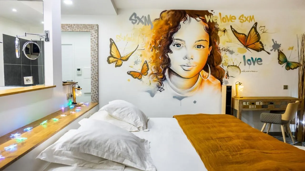 Residence Bleu Marine - Honeymoon Apartments Grand Case