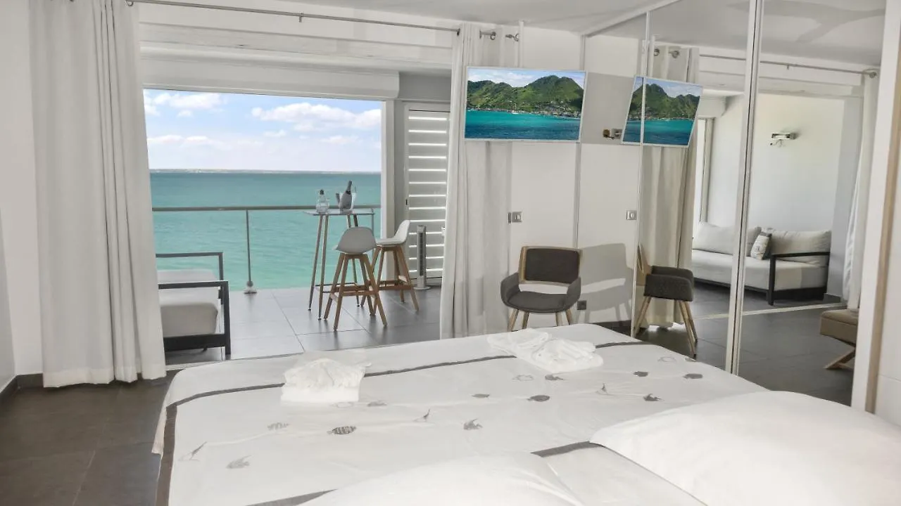 Residence Bleu Marine - Honeymoon Apartments Grand Case